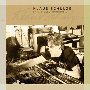 http://www.mig-music.de/wp-content/uploads/2015/07/Klaus-Schulze-LaVieElectronique9_300px72dpi.png