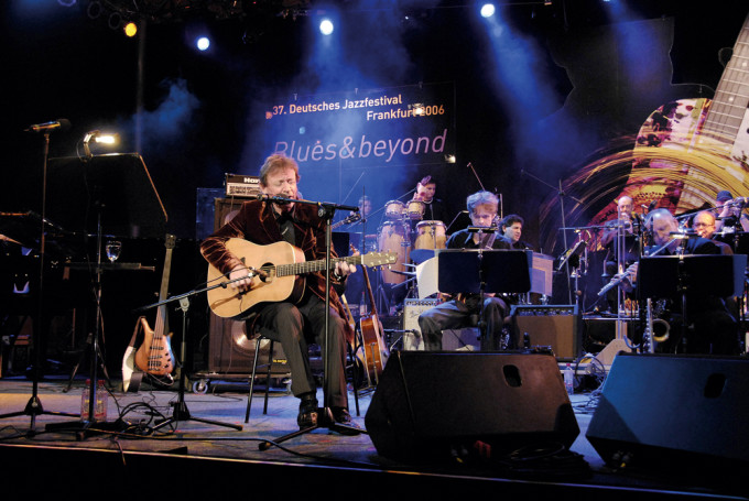 http://www.mig-music.de/wp-content/uploads/2015/11/Jack-Bruce-hrBB.jpg