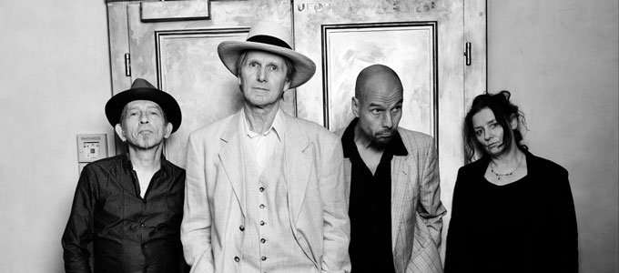 http://www.mig-music.de/wp-content/uploads/2017/10/Luul_Band_Tuer_680px.jpg